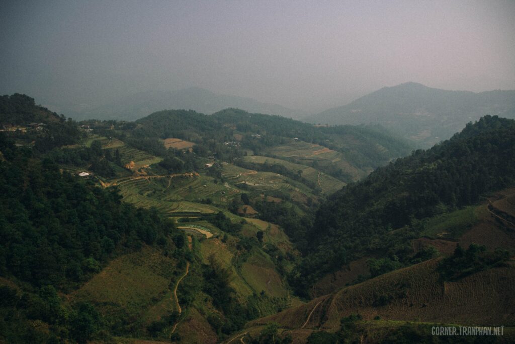 Phong cảnh Bản Áng